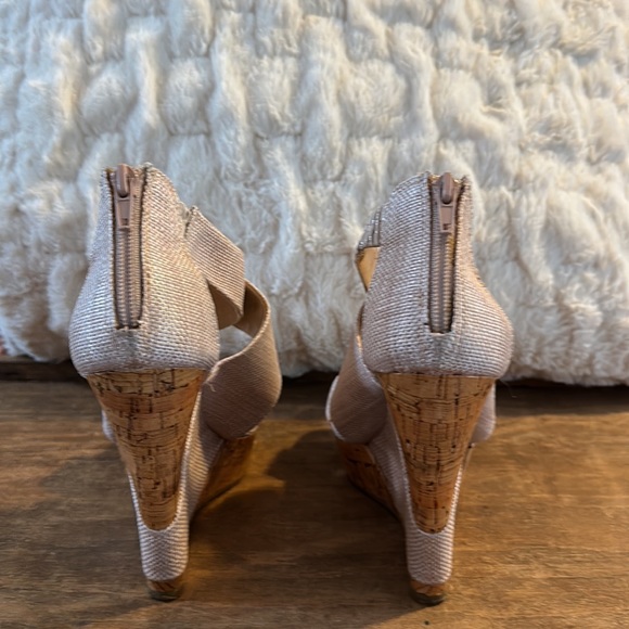 8.5 BCBG generation wedges - Picture 4 of 7